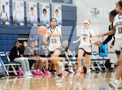 Thumbnail 3 in JV: Weiss @ Bryan photogallery.