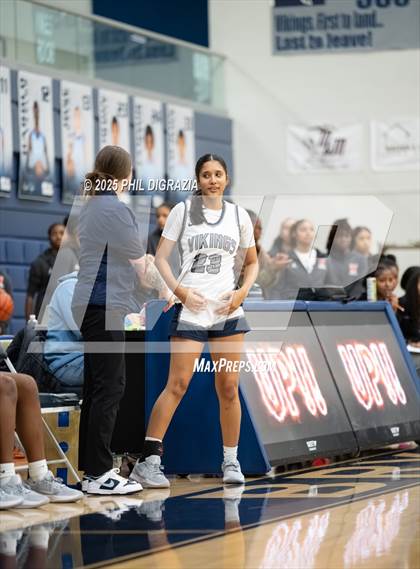 Thumbnail 2 in JV: Weiss @ Bryan photogallery.