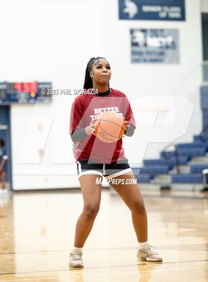 Thumbnail 1 in JV: Weiss @ Bryan photogallery.