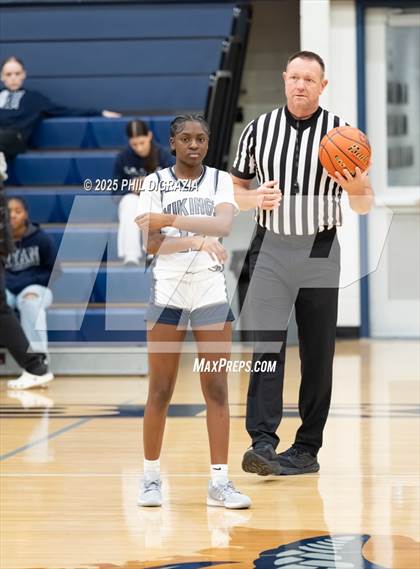 Thumbnail 3 in JV: Weiss @ Bryan photogallery.