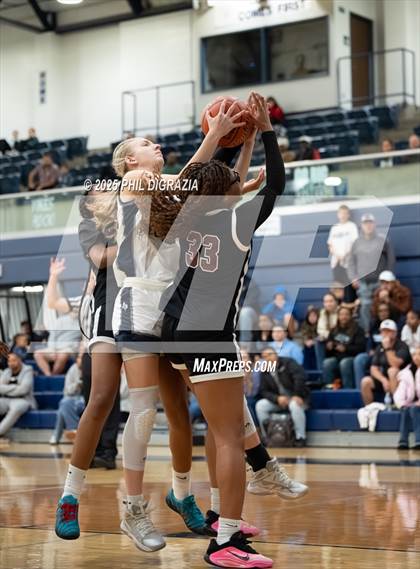 Thumbnail 1 in JV: Weiss @ Bryan photogallery.