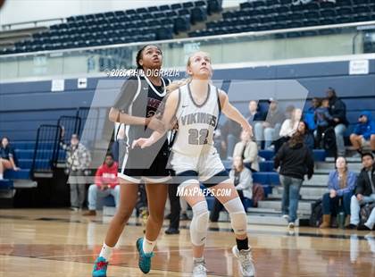 Thumbnail 2 in JV: Weiss @ Bryan photogallery.