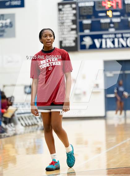 Thumbnail 2 in JV: Weiss @ Bryan photogallery.