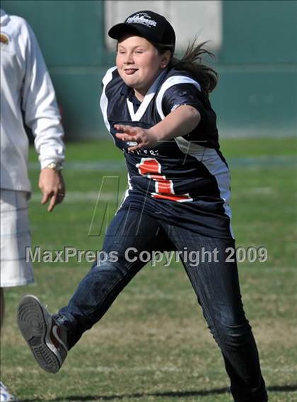 Thumbnail 3 in Marin Catholic vs. Serra (CIF State D3 Final) photogallery.