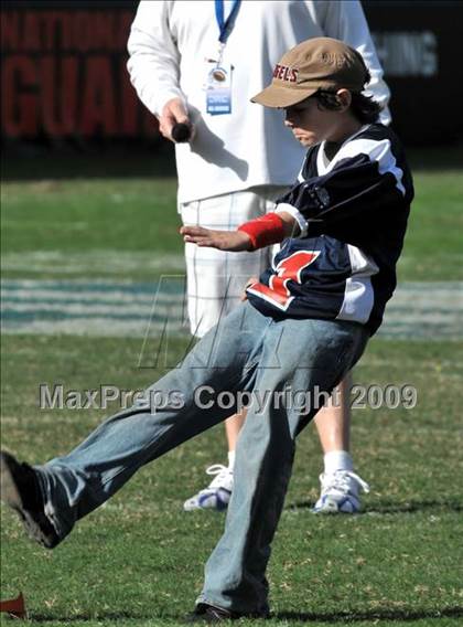 Thumbnail 2 in Marin Catholic vs. Serra (CIF State D3 Final) photogallery.