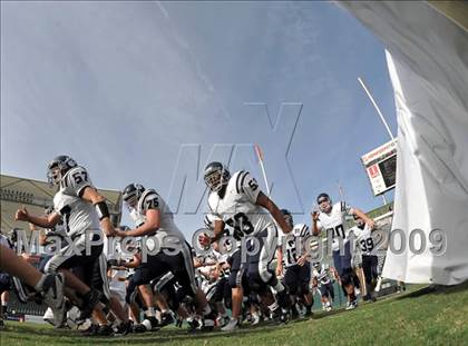 Thumbnail 3 in Marin Catholic vs. Serra (CIF State D3 Final) photogallery.