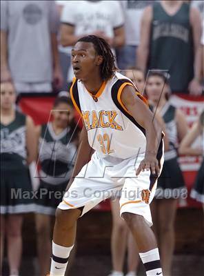 Thumbnail 1 in De La Salle vs. McClymonds (CIF NorCal Regional D1 Final) photogallery.