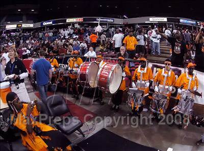 Thumbnail 3 in De La Salle vs. McClymonds (CIF NorCal Regional D1 Final) photogallery.