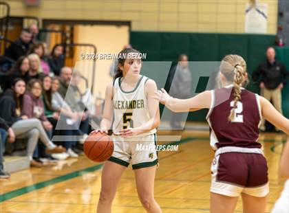 Thumbnail 2 in Caledonia-Mumford @ Alexander photogallery.