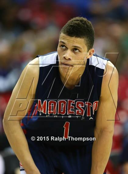 Thumbnail 2 in Modesto Christian vs. Bishop O'Dowd (CIF NorCal Regional Open Division Final) photogallery.