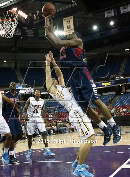 Thumbnail 1 in Modesto Christian vs. Bishop O'Dowd (CIF NorCal Regional Open Division Final) photogallery.