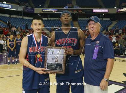 Thumbnail 1 in Modesto Christian vs. Bishop O'Dowd (CIF NorCal Regional Open Division Final) photogallery.