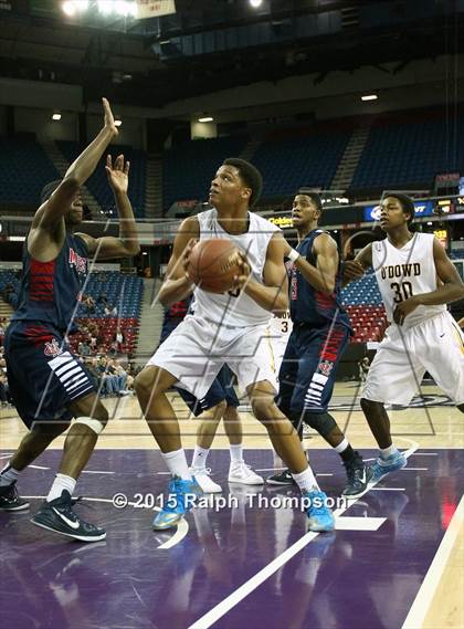 Thumbnail 3 in Modesto Christian vs. Bishop O'Dowd (CIF NorCal Regional Open Division Final) photogallery.