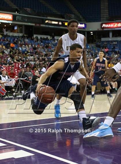 Thumbnail 2 in Modesto Christian vs. Bishop O'Dowd (CIF NorCal Regional Open Division Final) photogallery.