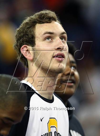 Thumbnail 3 in Modesto Christian vs. Bishop O'Dowd (CIF NorCal Regional Open Division Final) photogallery.