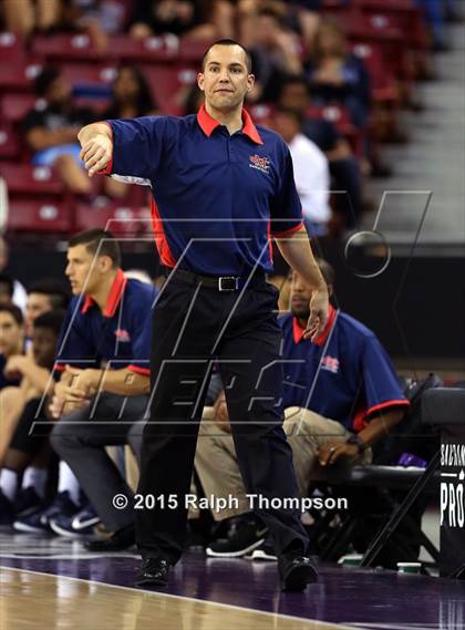 Thumbnail 1 in Modesto Christian vs. Bishop O'Dowd (CIF NorCal Regional Open Division Final) photogallery.