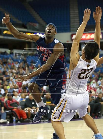 Thumbnail 1 in Modesto Christian vs. Bishop O'Dowd (CIF NorCal Regional Open Division Final) photogallery.