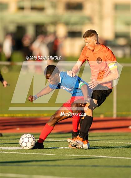Thumbnail 3 in Charlestown @ Beverly (MIAA Division 2 North 1st Round) photogallery.