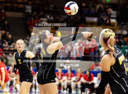 Thumbnail 3 in Granada vs. Caliche (CHSAA 1A Round 1) photogallery.