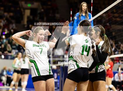 Thumbnail 2 in Granada vs. Caliche (CHSAA 1A Round 1) photogallery.