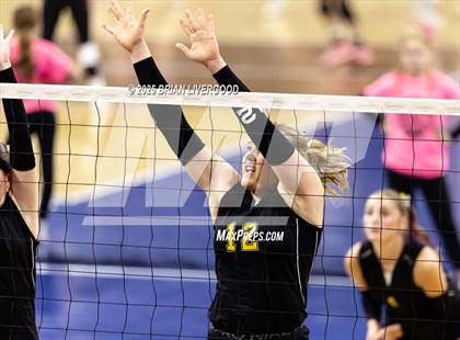 Thumbnail 1 in Granada vs. Caliche (CHSAA 1A Round 1) photogallery.