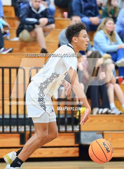 Thumbnail 2 in White Oak @ Croatan photogallery.