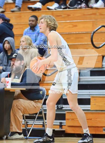 Thumbnail 2 in White Oak @ Croatan photogallery.