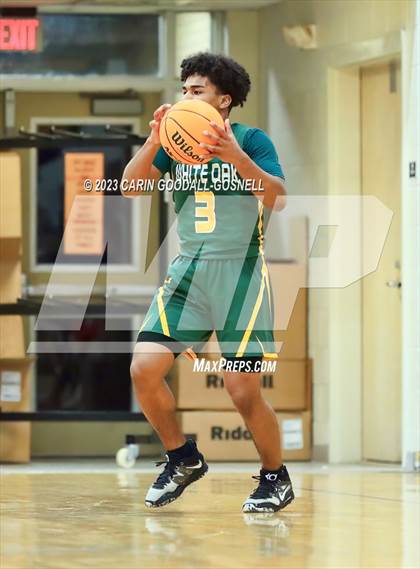 Thumbnail 3 in White Oak @ Croatan photogallery.