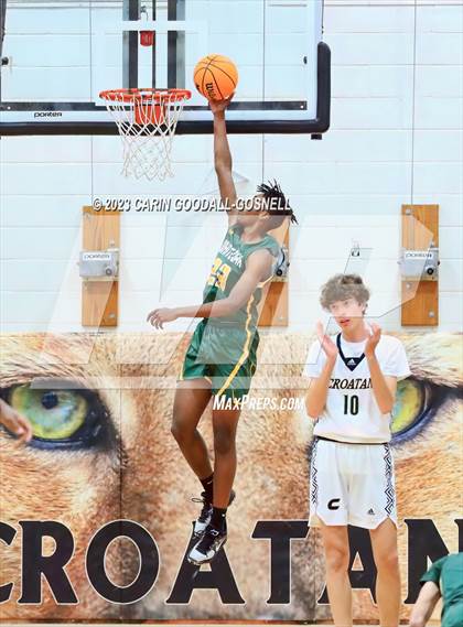Thumbnail 3 in White Oak @ Croatan photogallery.