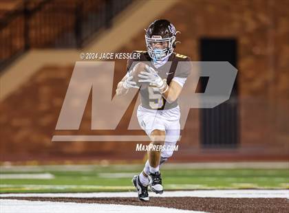 Thumbnail 3 in Cleveland @ Crespi photogallery.