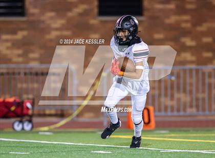 Thumbnail 3 in Cleveland @ Crespi photogallery.