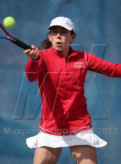 Thumbnail 2 in Cherry Creek Invitational photogallery.