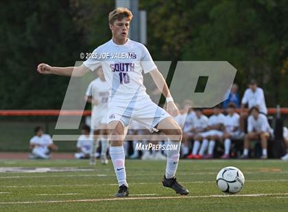 Thumbnail 3 in Williamsville South @ Amherst Central photogallery.