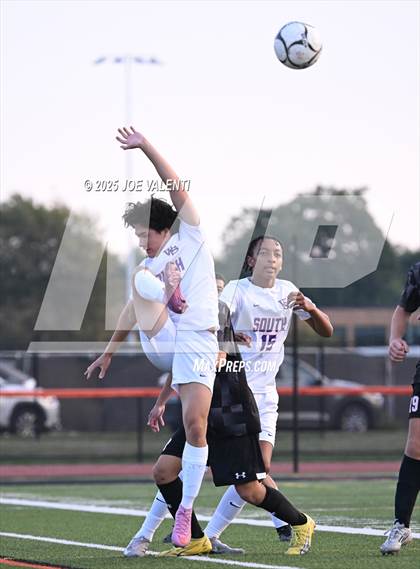 Thumbnail 2 in Williamsville South @ Amherst Central photogallery.