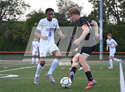 Thumbnail 1 in Williamsville South @ Amherst Central photogallery.