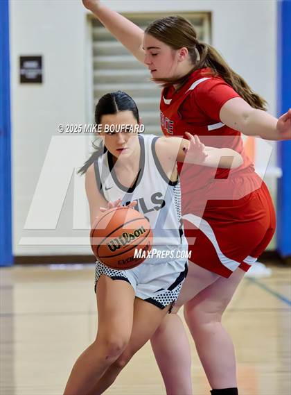 Thumbnail 3 in Grace @ Laguna Blanca photogallery.