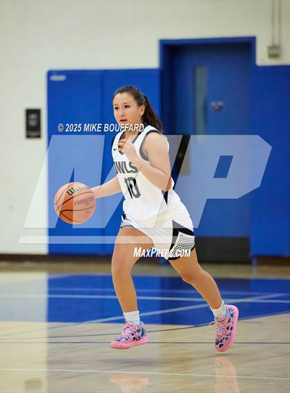 Thumbnail 2 in Grace @ Laguna Blanca photogallery.