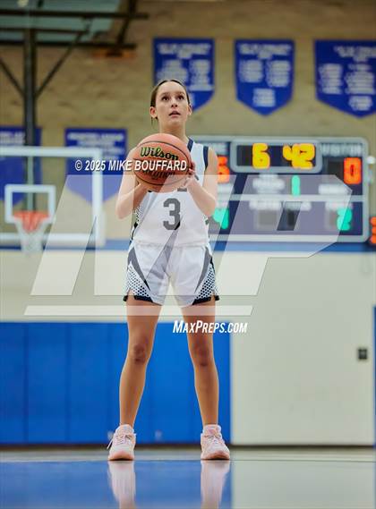 Thumbnail 2 in Grace @ Laguna Blanca photogallery.