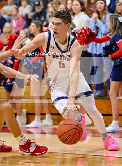 Thumbnail 3 in Blue River Valley vs. Seton Catholic (IHSAA 1A Section 56 First Round) photogallery.
