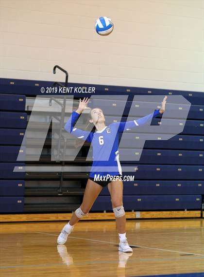 Thumbnail 1 in Utica Eisenhower vs. Seaholm (Detroit Country Day) photogallery.