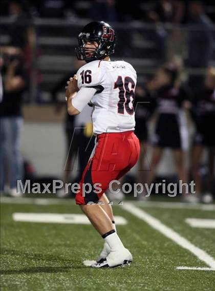 Thumbnail 3 in Lake Travis vs. McCallum (4A Region 4 Bi-District Playoffs) photogallery.