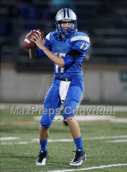 Thumbnail 2 in Lake Travis vs. McCallum (4A Region 4 Bi-District Playoffs) photogallery.