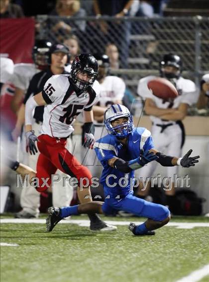 Thumbnail 2 in Lake Travis vs. McCallum (4A Region 4 Bi-District Playoffs) photogallery.
