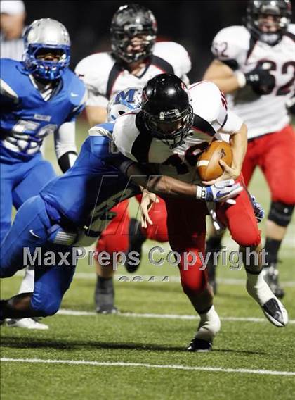 Thumbnail 3 in Lake Travis vs. McCallum (4A Region 4 Bi-District Playoffs) photogallery.