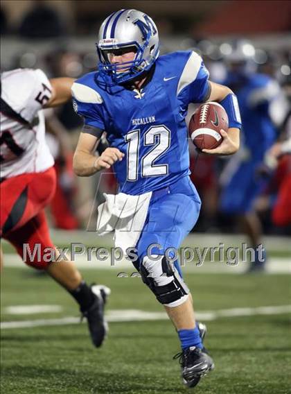 Thumbnail 2 in Lake Travis vs. McCallum (4A Region 4 Bi-District Playoffs) photogallery.