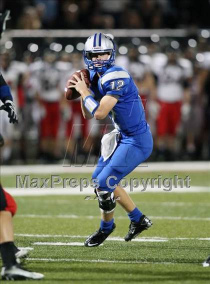 Thumbnail 2 in Lake Travis vs. McCallum (4A Region 4 Bi-District Playoffs) photogallery.