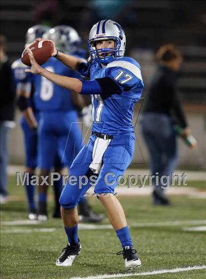 Thumbnail 3 in Lake Travis vs. McCallum (4A Region 4 Bi-District Playoffs) photogallery.