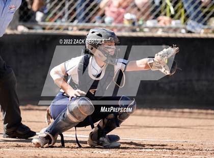 Thumbnail 1 in Millard vs. Duchesne (UHSAA 2A Semifinals) photogallery.