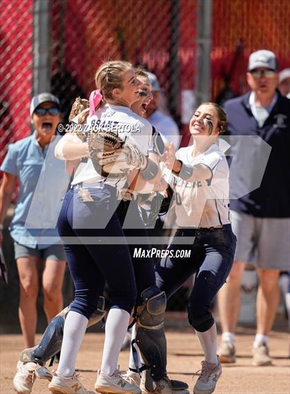 Thumbnail 1 in Millard vs. Duchesne (UHSAA 2A Semifinals) photogallery.