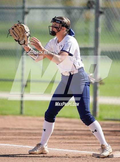 Thumbnail 2 in Millard vs. Duchesne (UHSAA 2A Semifinals) photogallery.